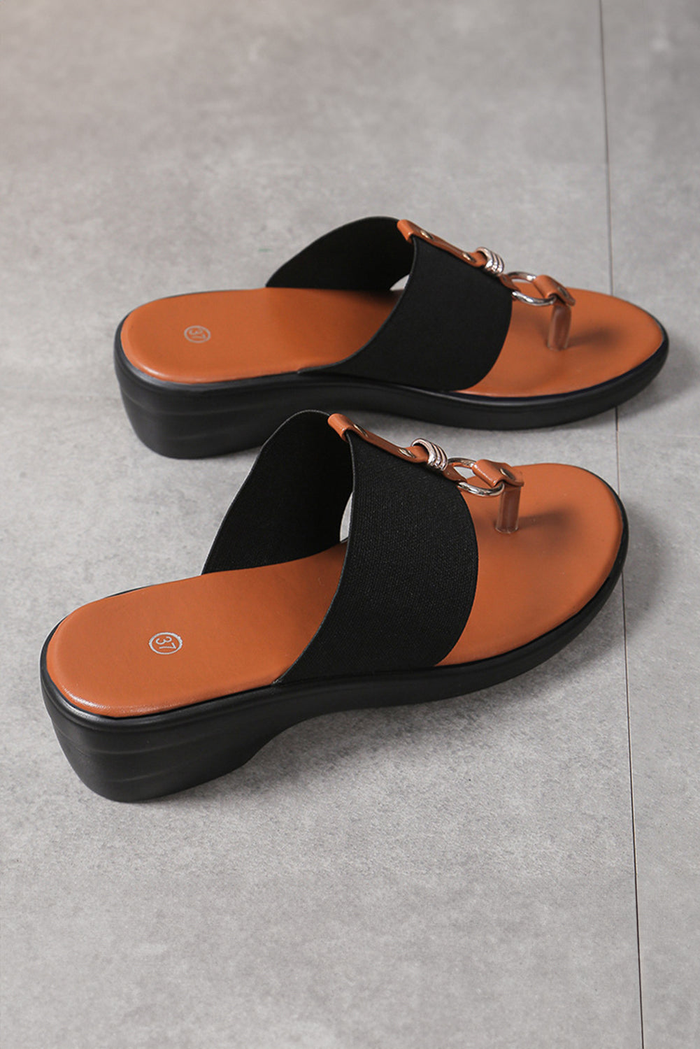 Chestnut Wide Band Clip Toe PU Leather Wedge Slippers