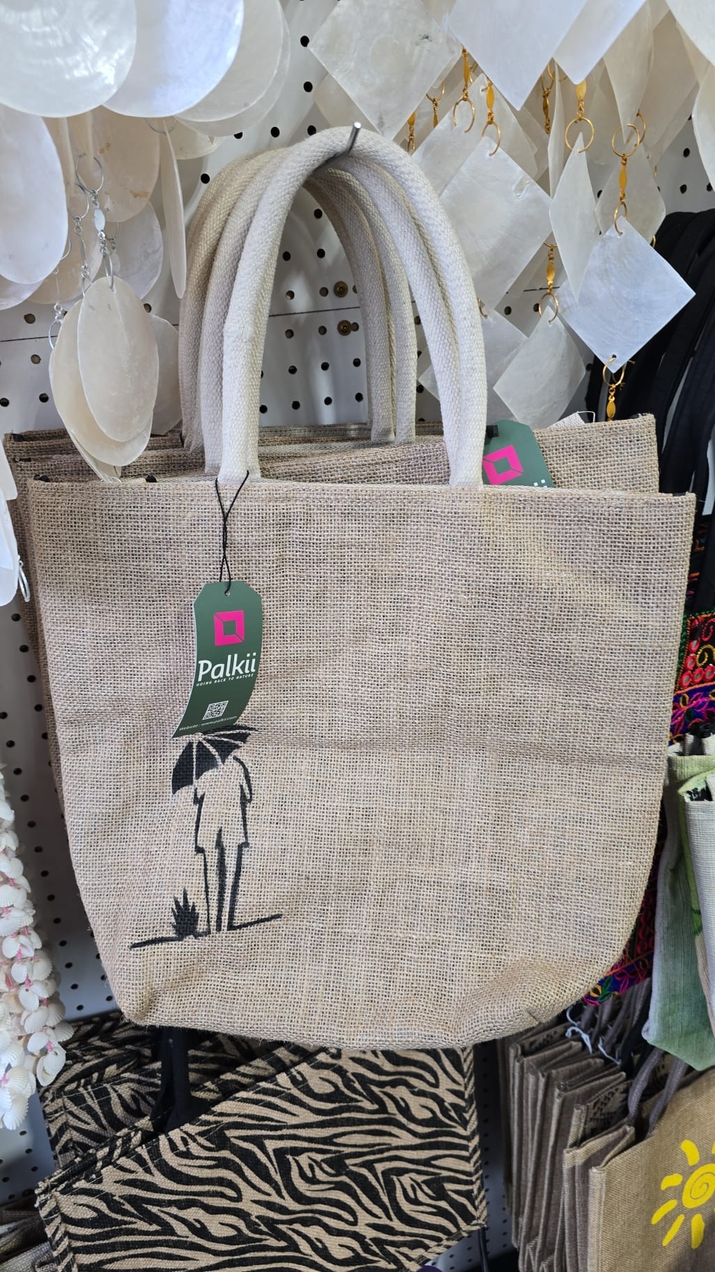 Large Jute Grocery Bag with Sturdy Design