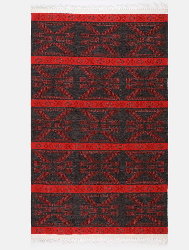 Woollen Carpet Color Red