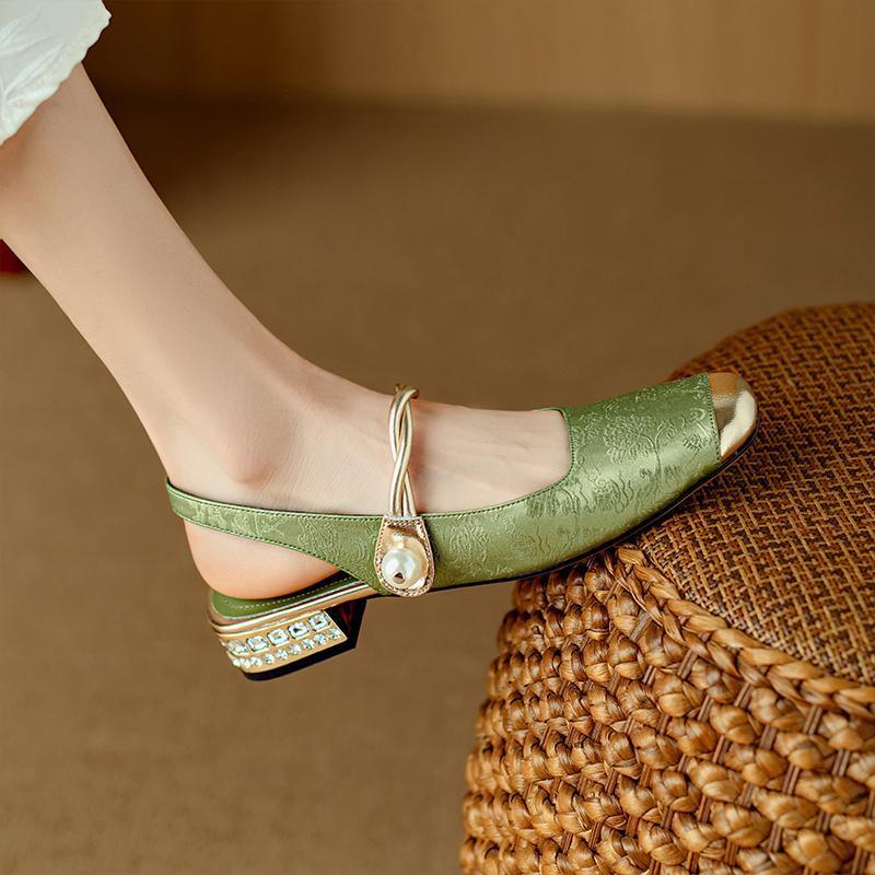 Women's Style Traditional Square Toe Cap Sandals